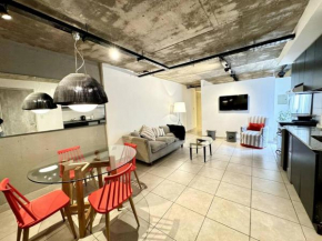 Moderno Dúplex frente a Palmares